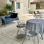 Le Clos Beldane Bed & Breakfast