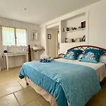 Bed & Breakfast Le Clos Beldane 3*