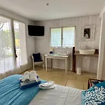 Le Clos Beldane Bed & Breakfast 3*
